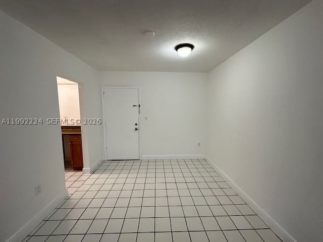 Real estate property located at 5400 77 Court #2R, Miami-dade, Miller Lake Condo, Miami, FL
