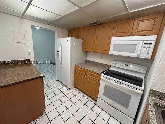 Real estate property located at 5400 77 Court #2R, Miami-dade, Miller Lake Condo, Miami, FL