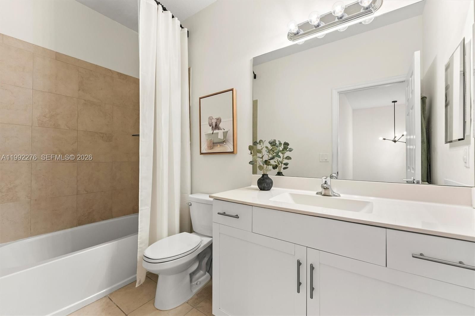 Real estate property located at 10487 34th Ct, Miami-dade, Aquabella Section Two, Hialeah, FL