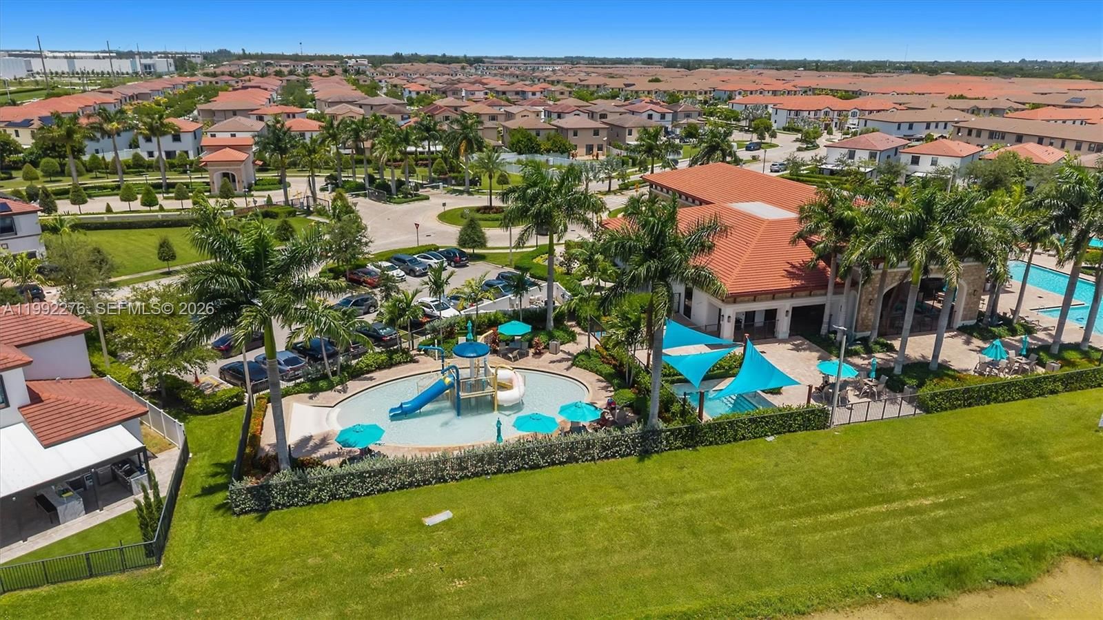 Real estate property located at 10487 34th Ct, Miami-dade, Aquabella Section Two, Hialeah, FL