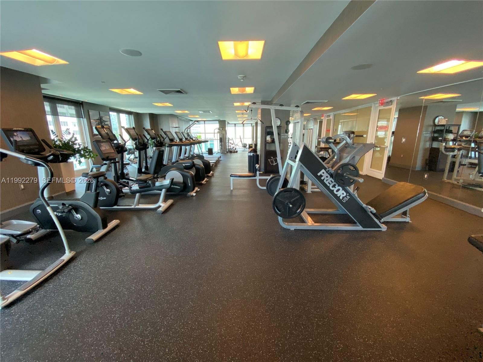 Real estate property located at 950 Brickell Bay Dr #2706, Miami-dade, The Plaza 851 Brickell Co, Miami, FL