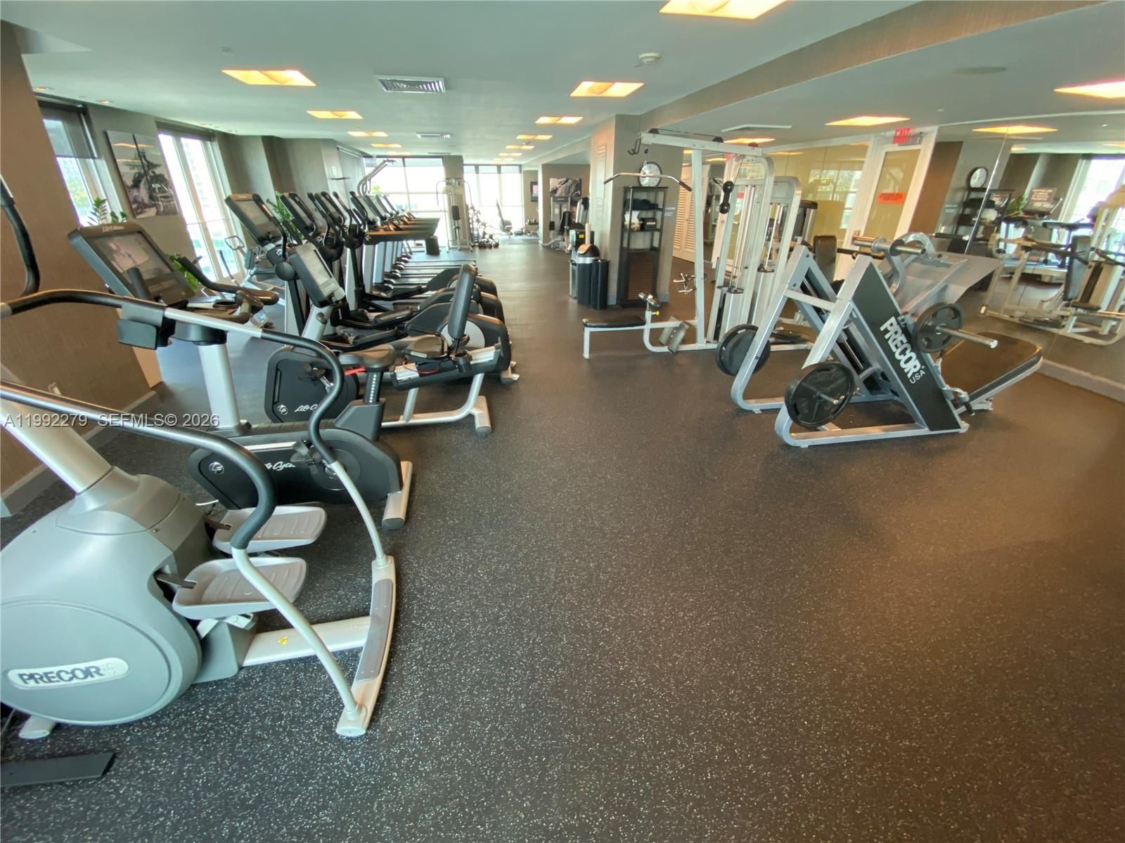 Real estate property located at 950 Brickell Bay Dr #2706, Miami-dade, The Plaza 851 Brickell Co, Miami, FL