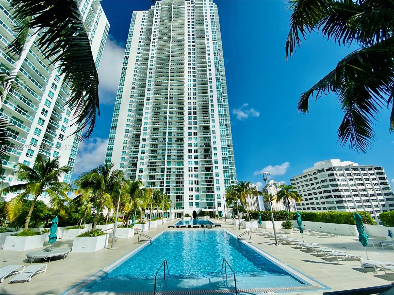 Real estate property located at 950 Brickell Bay Dr #2706, Miami-dade, The Plaza 851 Brickell Co, Miami, FL