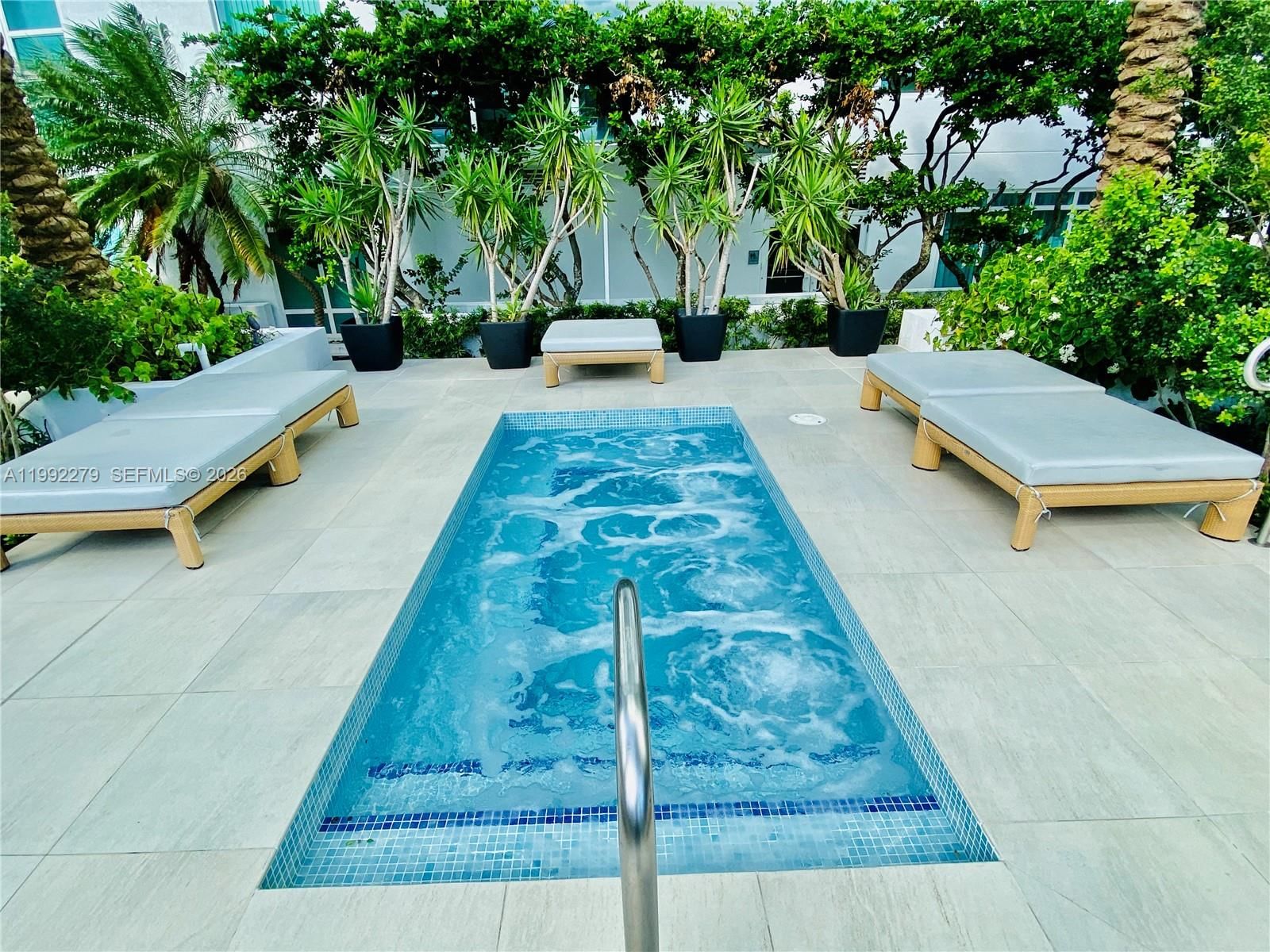 Real estate property located at 950 Brickell Bay Dr #2706, Miami-dade, The Plaza 851 Brickell Co, Miami, FL