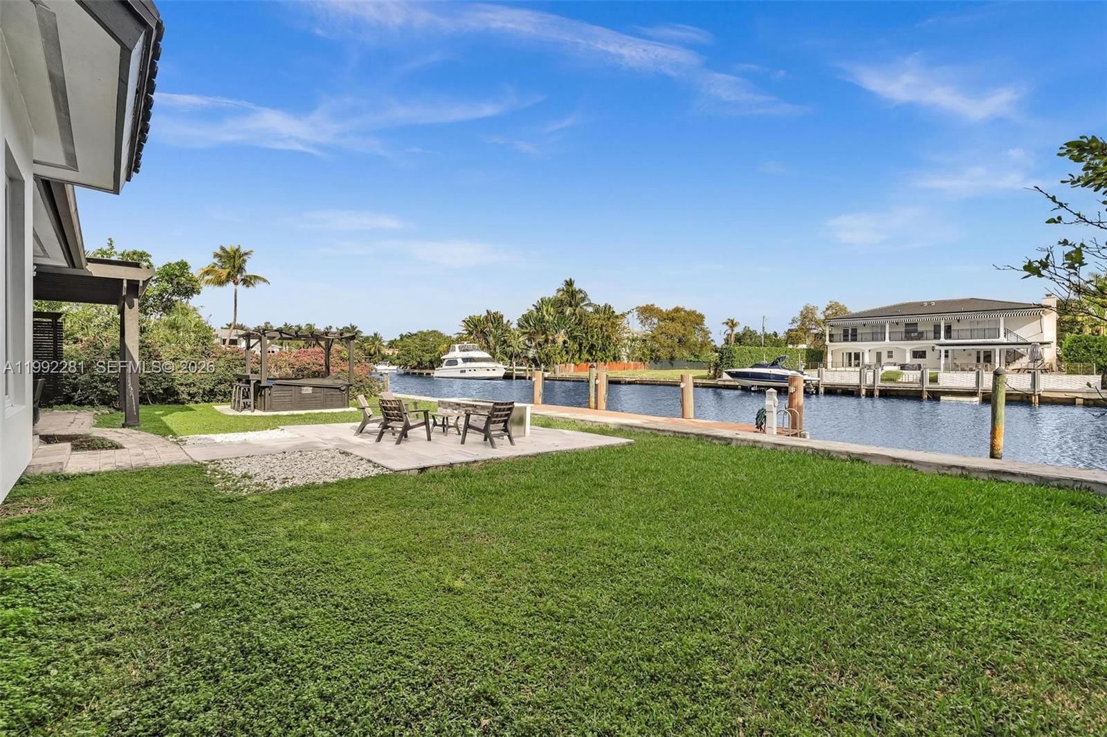 Real estate property located at 472 Sunset Dr, Broward, Golden Isles Sec, Hallandale Beach, FL