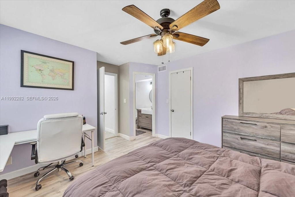 Real estate property located at 2796 University Dr #2202, Broward, Sundance At Davie Condo, Davie, FL