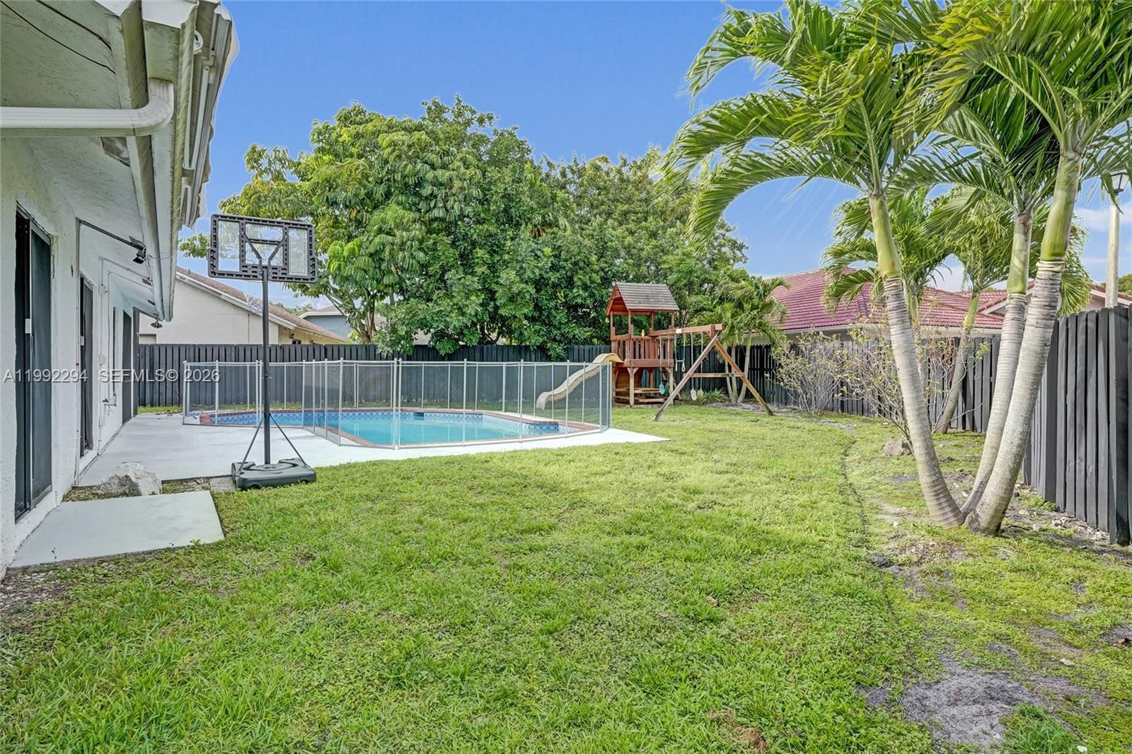 Real estate property located at 5790 88th Ave, Broward, Country Address, Cooper City, FL