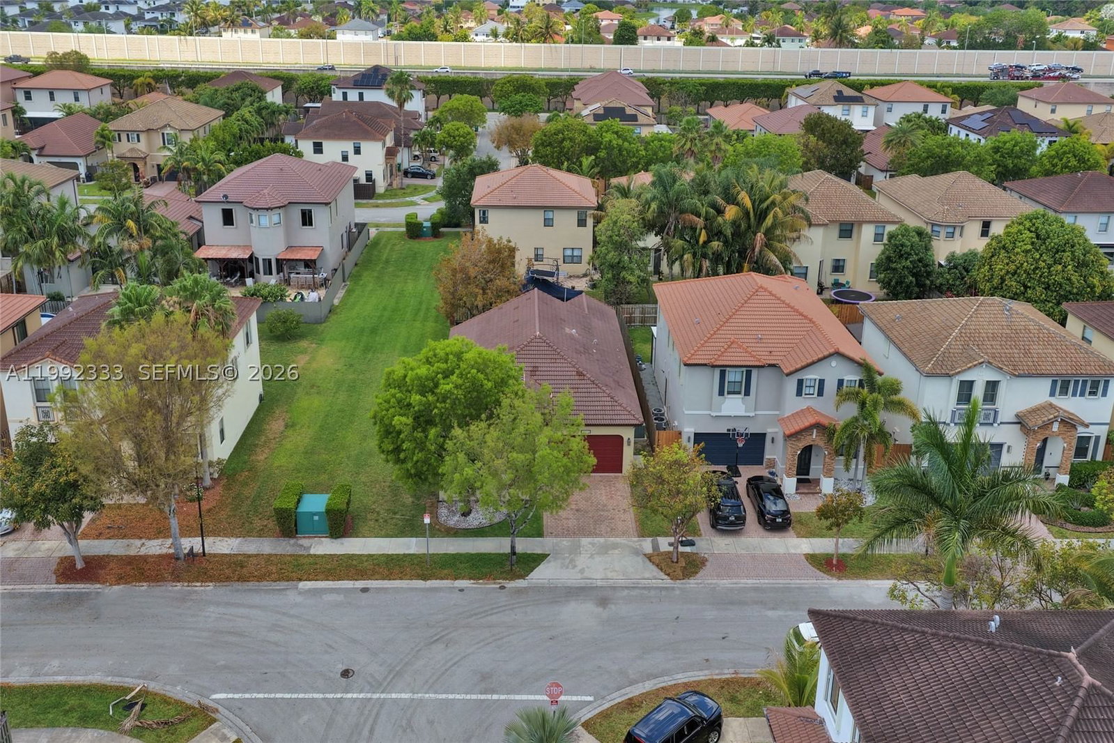Real estate property located at 23112 104th Ct, Miami-dade, Enclave At Black Point Ma, Cutler Bay, FL