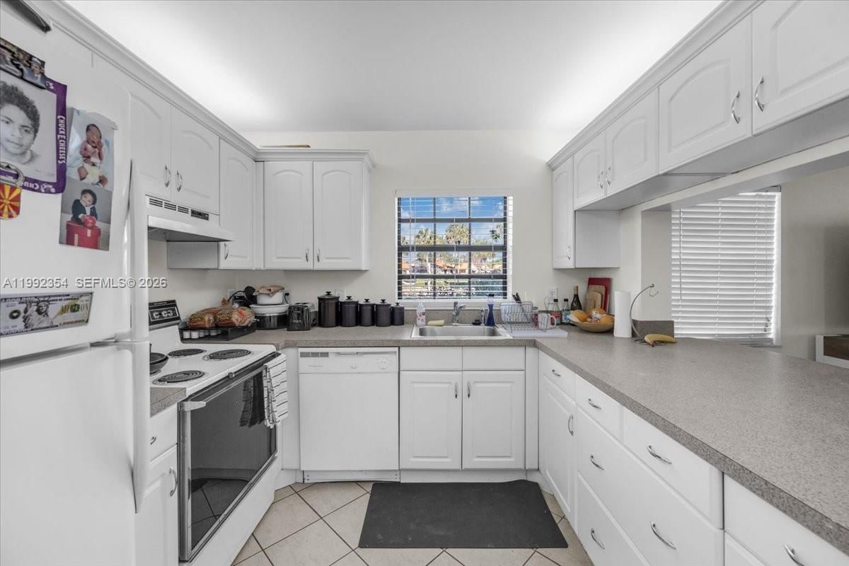 Real estate property located at 101 Lincoln Ct #101, Broward, Lincoln Square Condo, Deerfield Beach, FL