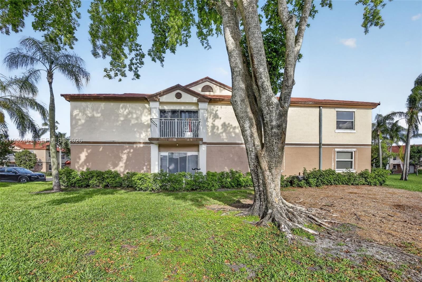 Real estate property located at 1250 113th Ter #201, Broward, Club Quarters At Raintree, Pembroke Pines, FL