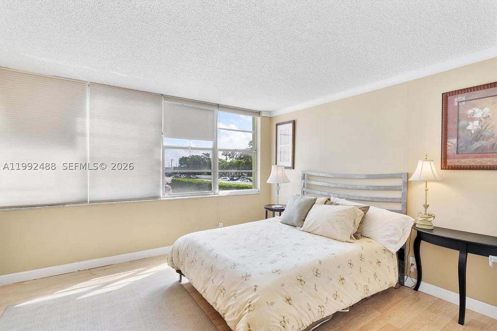 Real estate property located at 2100 Sans Souci Blvd B111, Miami-dade, Bayview Towers Condo Sout, North Miami, FL