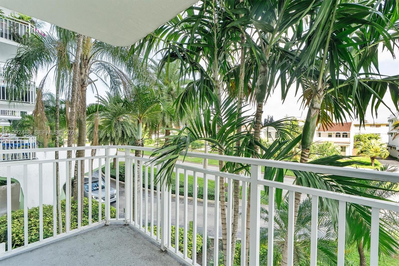 Real estate property located at 2100 Sans Souci Blvd B111, Miami-dade, Bayview Towers Condo Sout, North Miami, FL