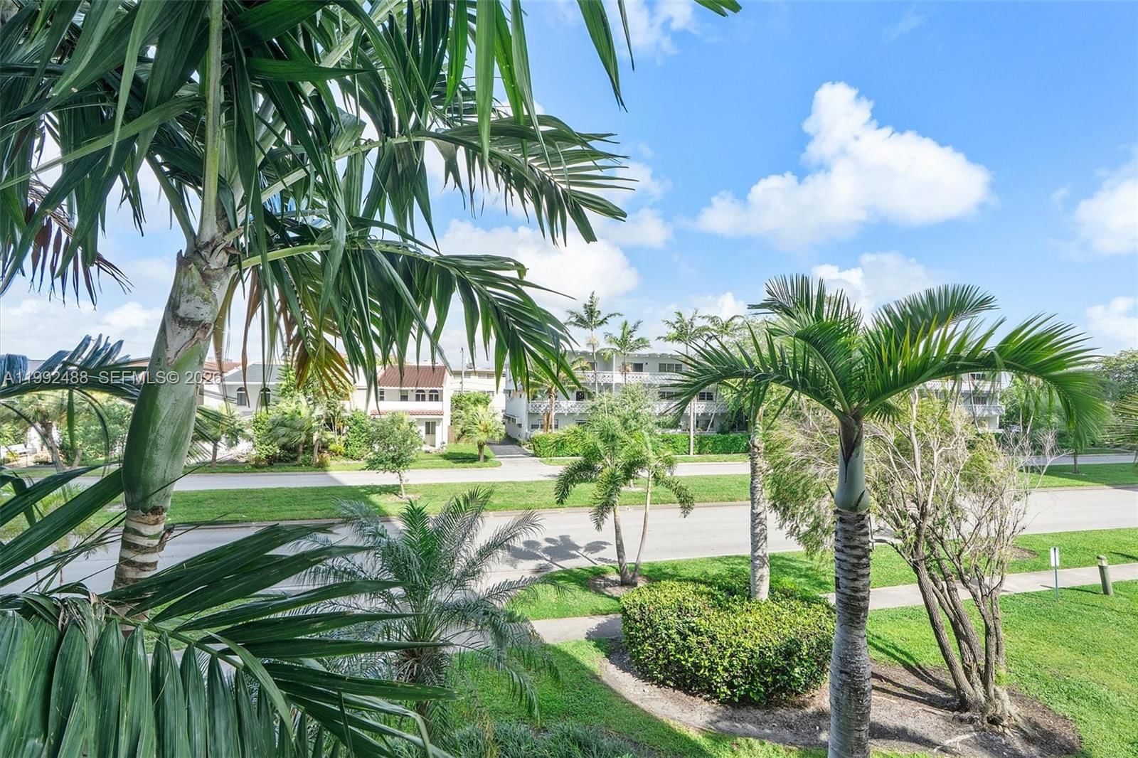 Real estate property located at 2100 Sans Souci Blvd B111, Miami-dade, Bayview Towers Condo Sout, North Miami, FL