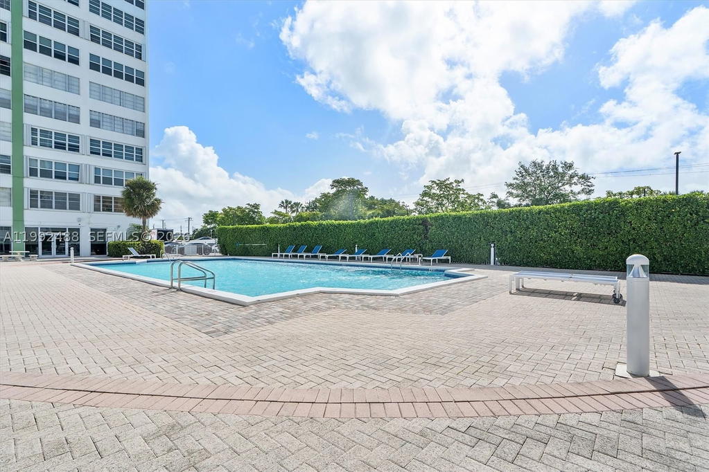 Real estate property located at 2100 Sans Souci Blvd B111, Miami-dade, Bayview Towers Condo Sout, North Miami, FL