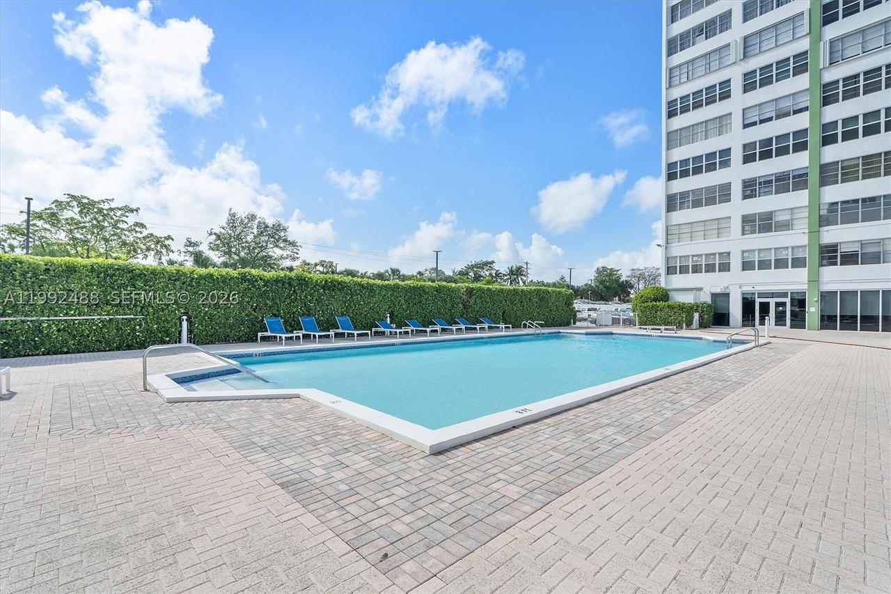 Real estate property located at 2100 Sans Souci Blvd B111, Miami-dade, Bayview Towers Condo Sout, North Miami, FL