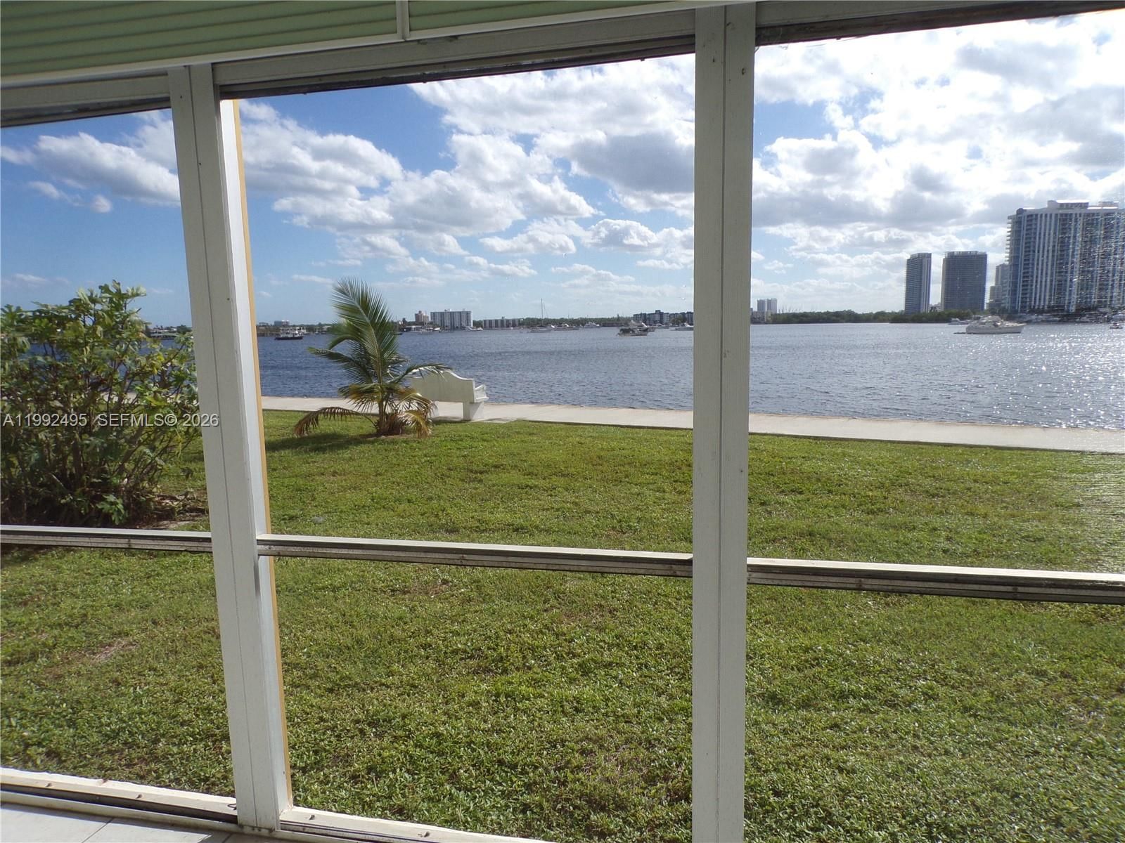 Real estate property located at 2920 Point East Dr N111, Miami-dade, Point East Sec Iii Condo, Aventura, FL