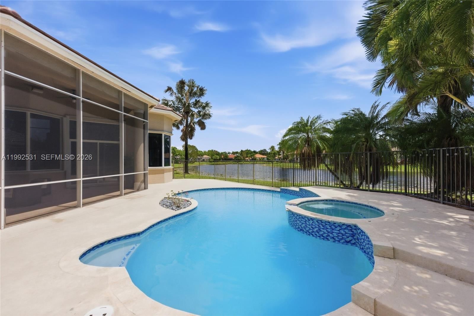 Real estate property located at 2488 Provence Cir, Broward, Provence Weston Hills, Weston, FL