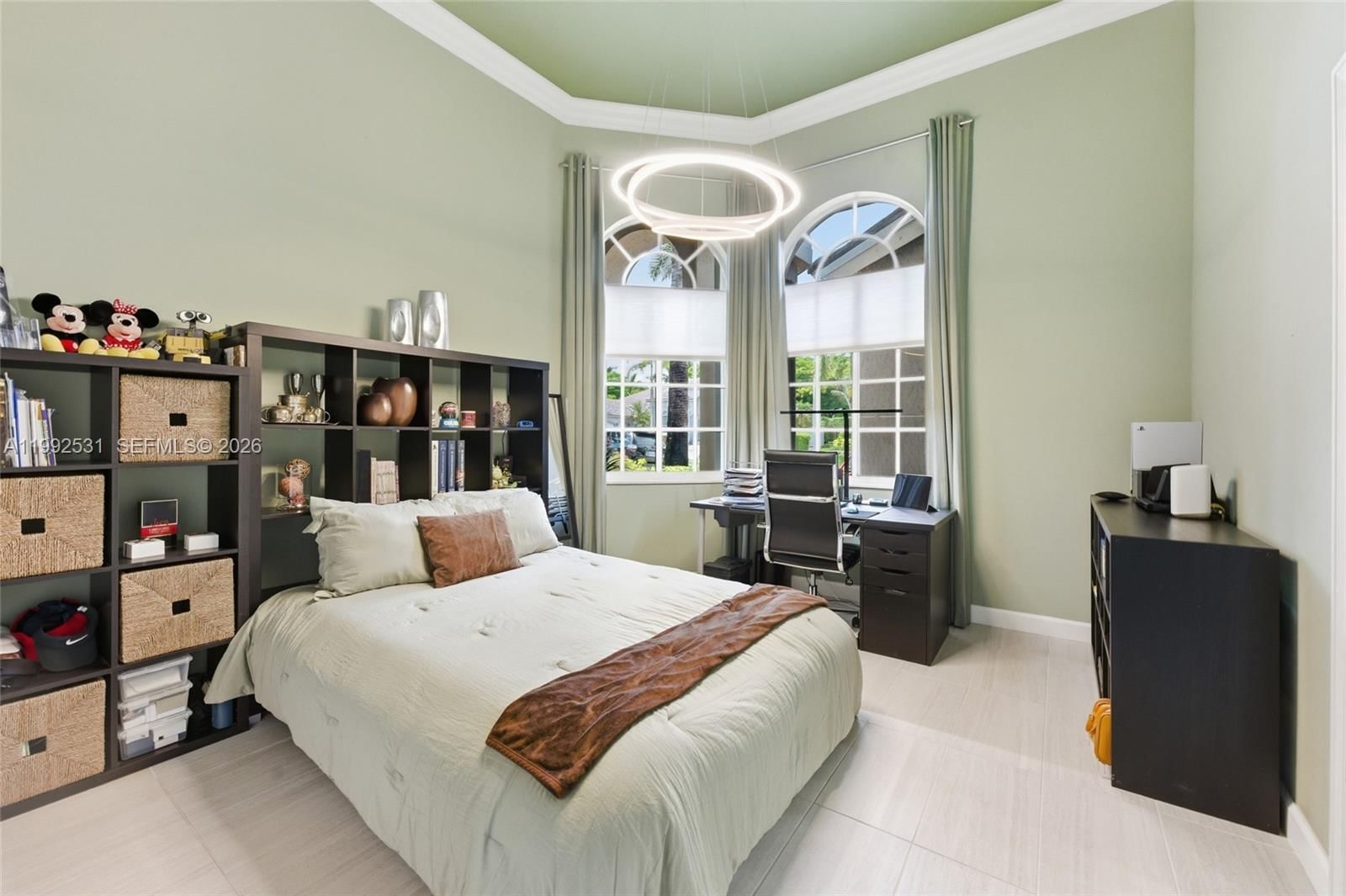 Real estate property located at 2488 Provence Cir, Broward, Provence Weston Hills, Weston, FL