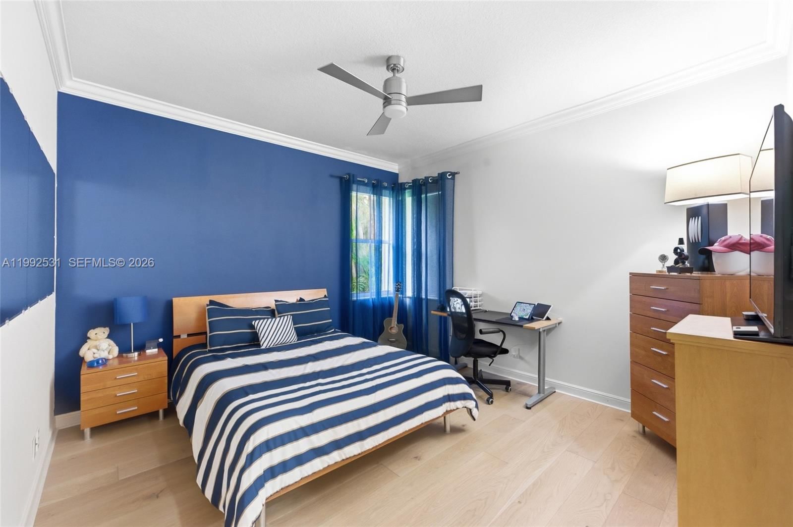 Real estate property located at 2488 Provence Cir, Broward, Provence Weston Hills, Weston, FL