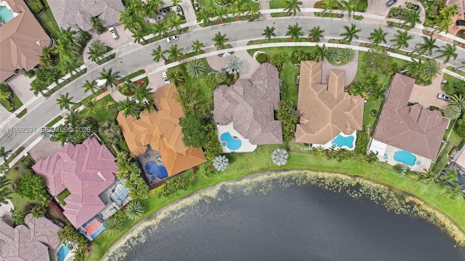 Real estate property located at 2488 Provence Cir, Broward, Provence Weston Hills, Weston, FL