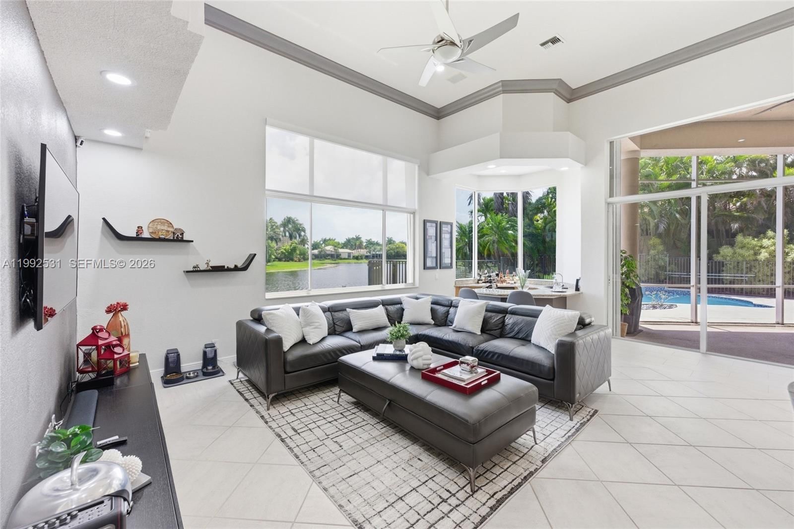 Real estate property located at 2488 Provence Cir, Broward, Provence Weston Hills, Weston, FL