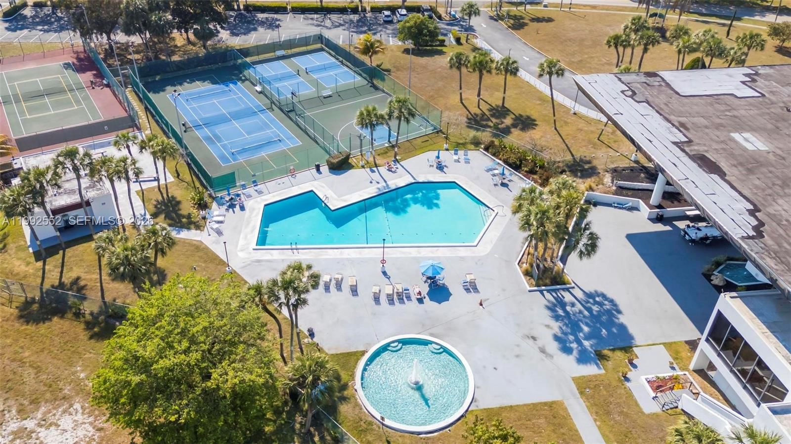 Real estate property located at 3671 Environ Blvd #368, Broward, Condominium 8 Of Environ, Lauderhill, FL