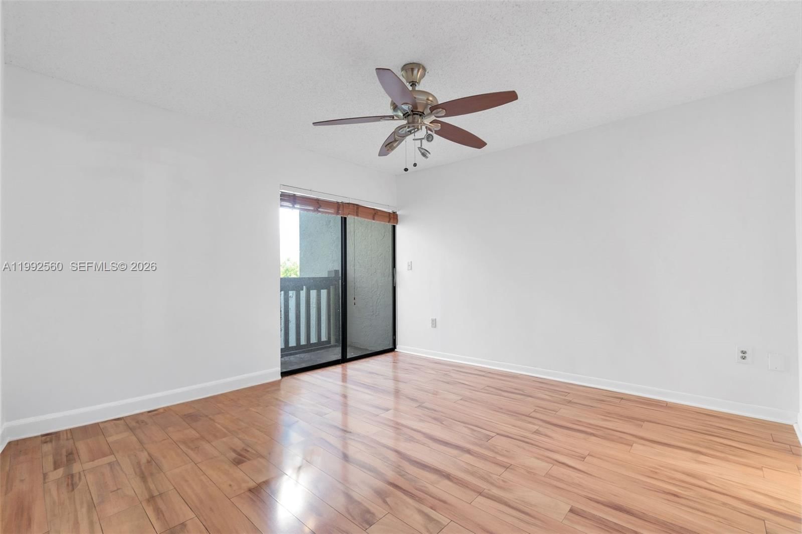 Real estate property located at 1021 Mockingbird Ln #302, Broward, Manaranda Village Condo, Plantation, FL