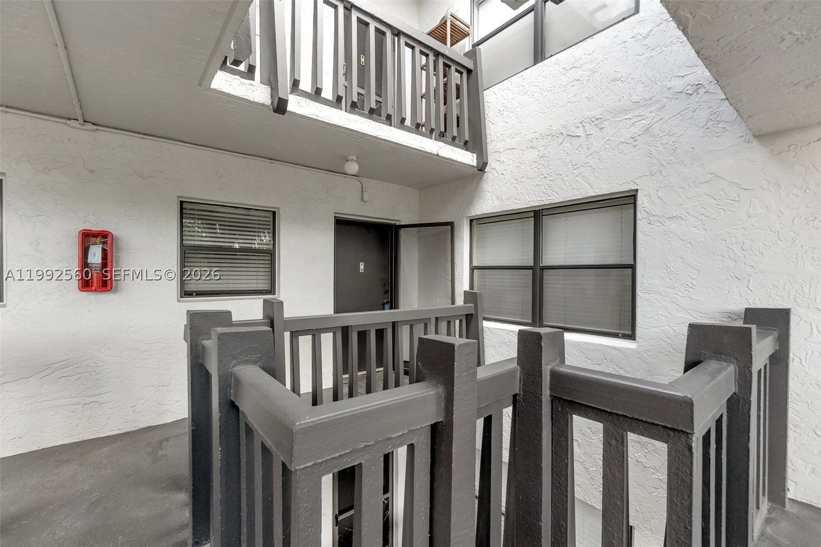 Real estate property located at 1021 Mockingbird Ln #302, Broward, Manaranda Village Condo, Plantation, FL