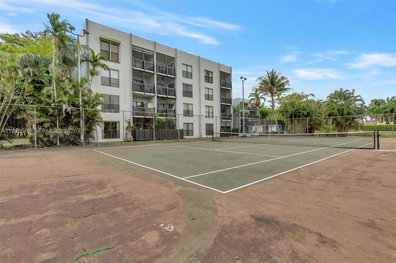 Real estate property located at 1021 Mockingbird Ln #302, Broward, Manaranda Village Condo, Plantation, FL