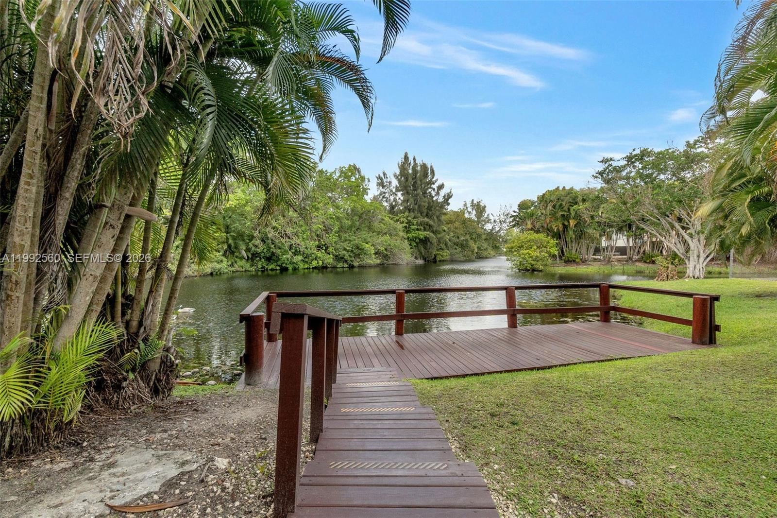 Real estate property located at 1021 Mockingbird Ln #302, Broward, Manaranda Village Condo, Plantation, FL