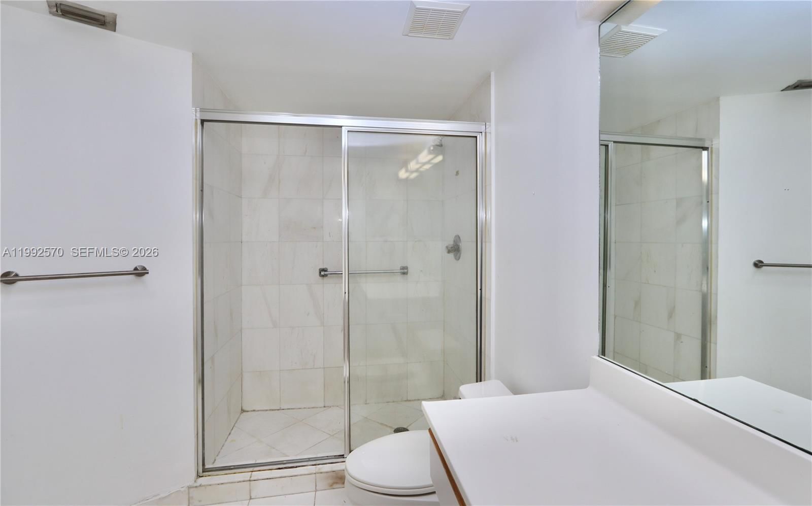 Real estate property located at 3500 Mystic Pointe Dr #1207, Miami-dade, Mystic Pointe Tower 400 C, Aventura, FL
