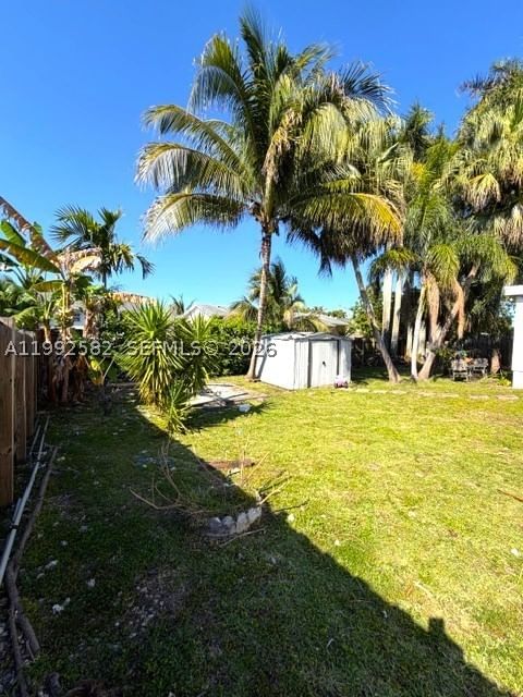 Real estate property located at 13041 260th Ter, Miami-dade, Meadow Wood Manor Sec 4, Homestead, FL