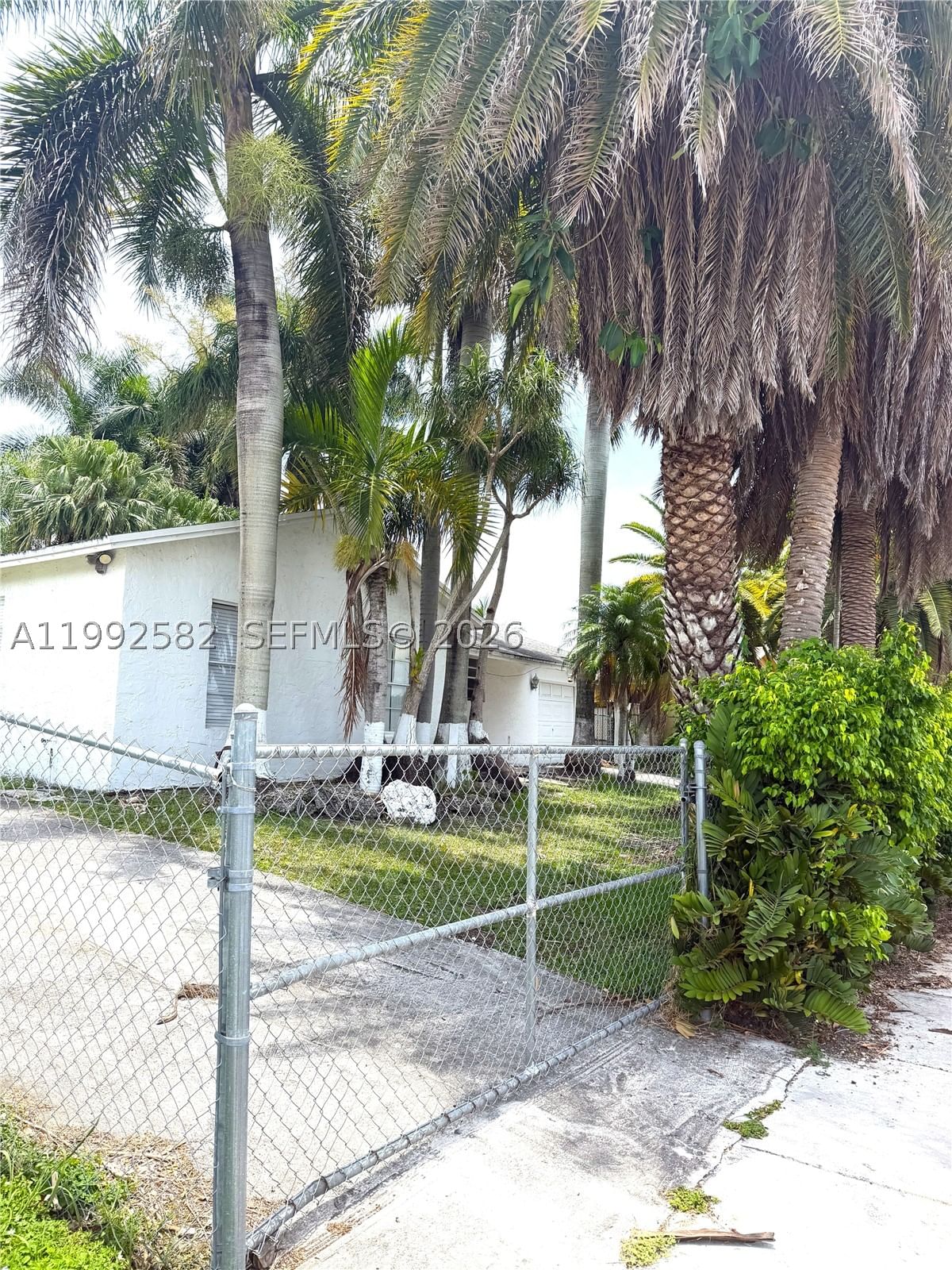 Real estate property located at 13041 260th Ter, Miami-dade, Meadow Wood Manor Sec 4, Homestead, FL