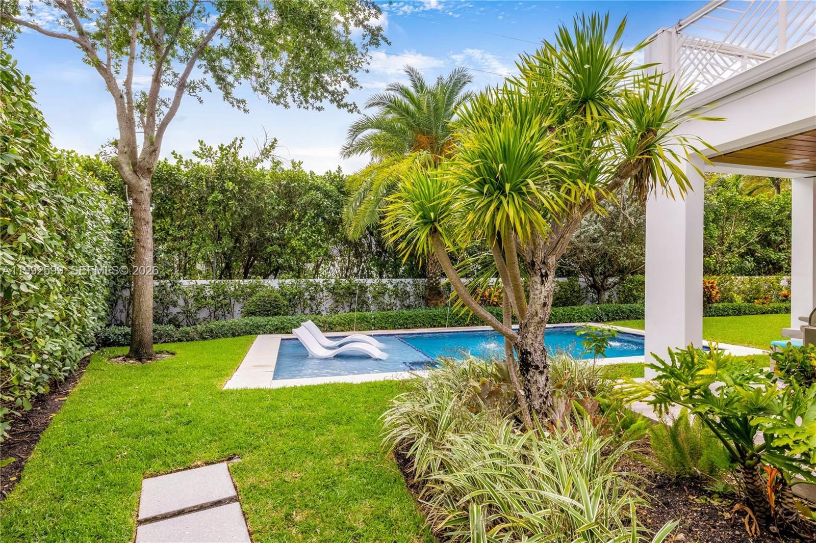 Real estate property located at 5602 65th Ct, Miami-dade, Somi Estates, South Miami, FL