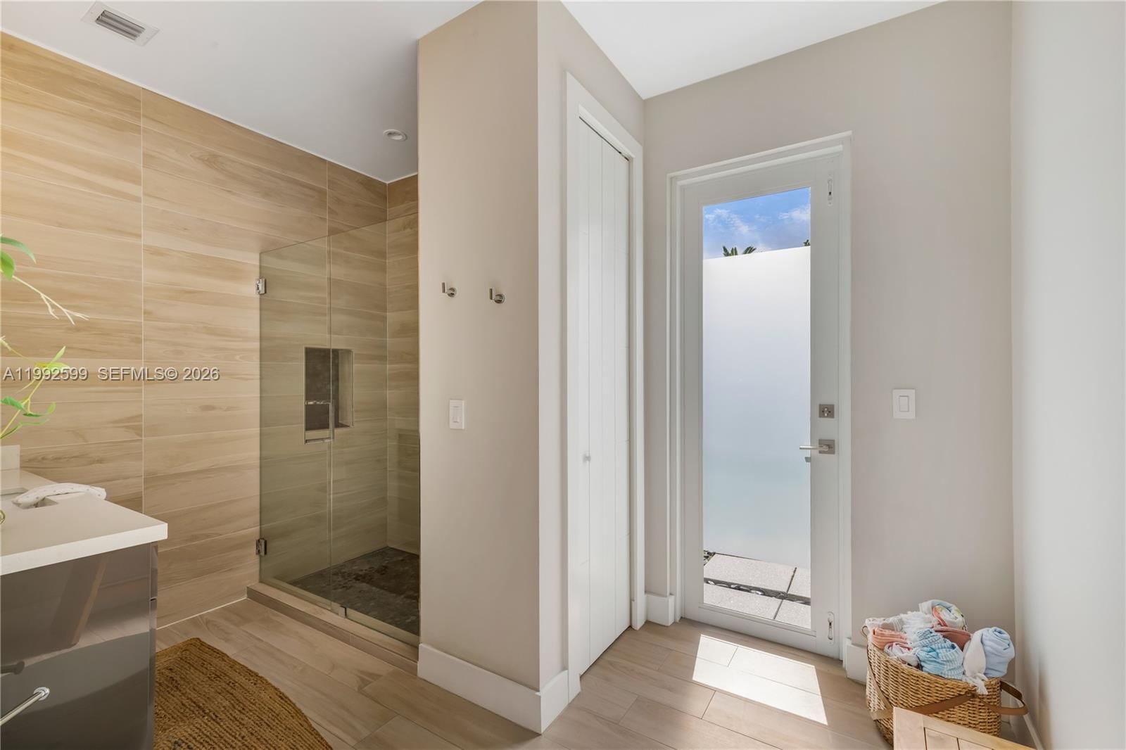 Real estate property located at 5602 65th Ct, Miami-dade, Somi Estates, South Miami, FL