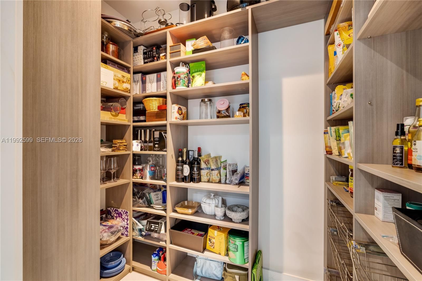 Real estate property located at 5602 65th Ct, Miami-dade, Somi Estates, South Miami, FL