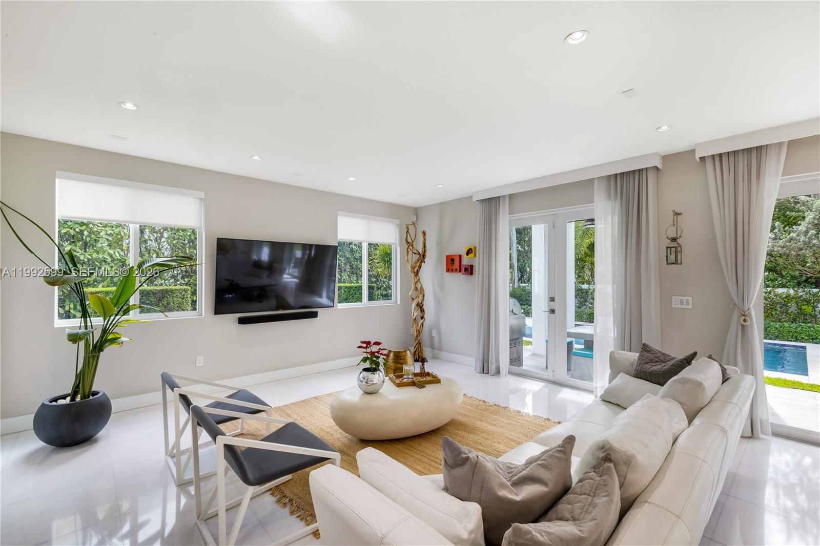 Real estate property located at 5602 65th Ct, Miami-dade, Somi Estates, South Miami, FL