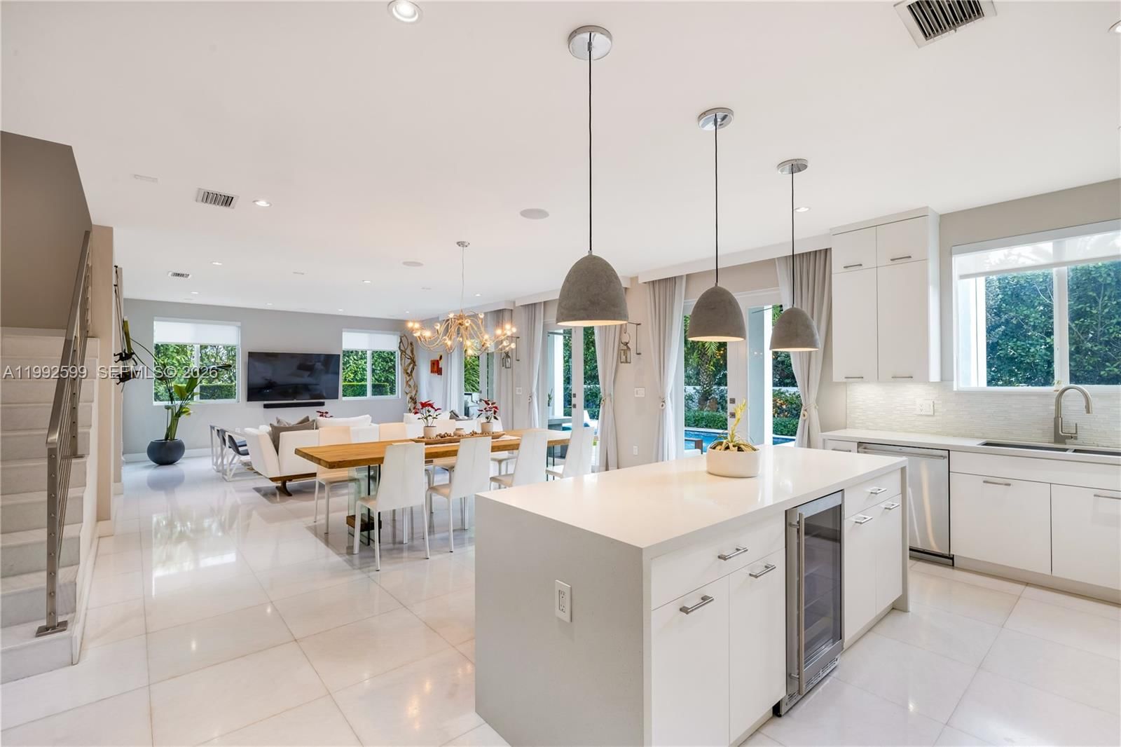 Real estate property located at 5602 65th Ct, Miami-dade, Somi Estates, South Miami, FL