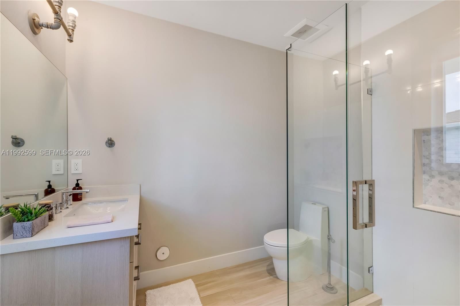 Real estate property located at 5602 65th Ct, Miami-dade, Somi Estates, South Miami, FL