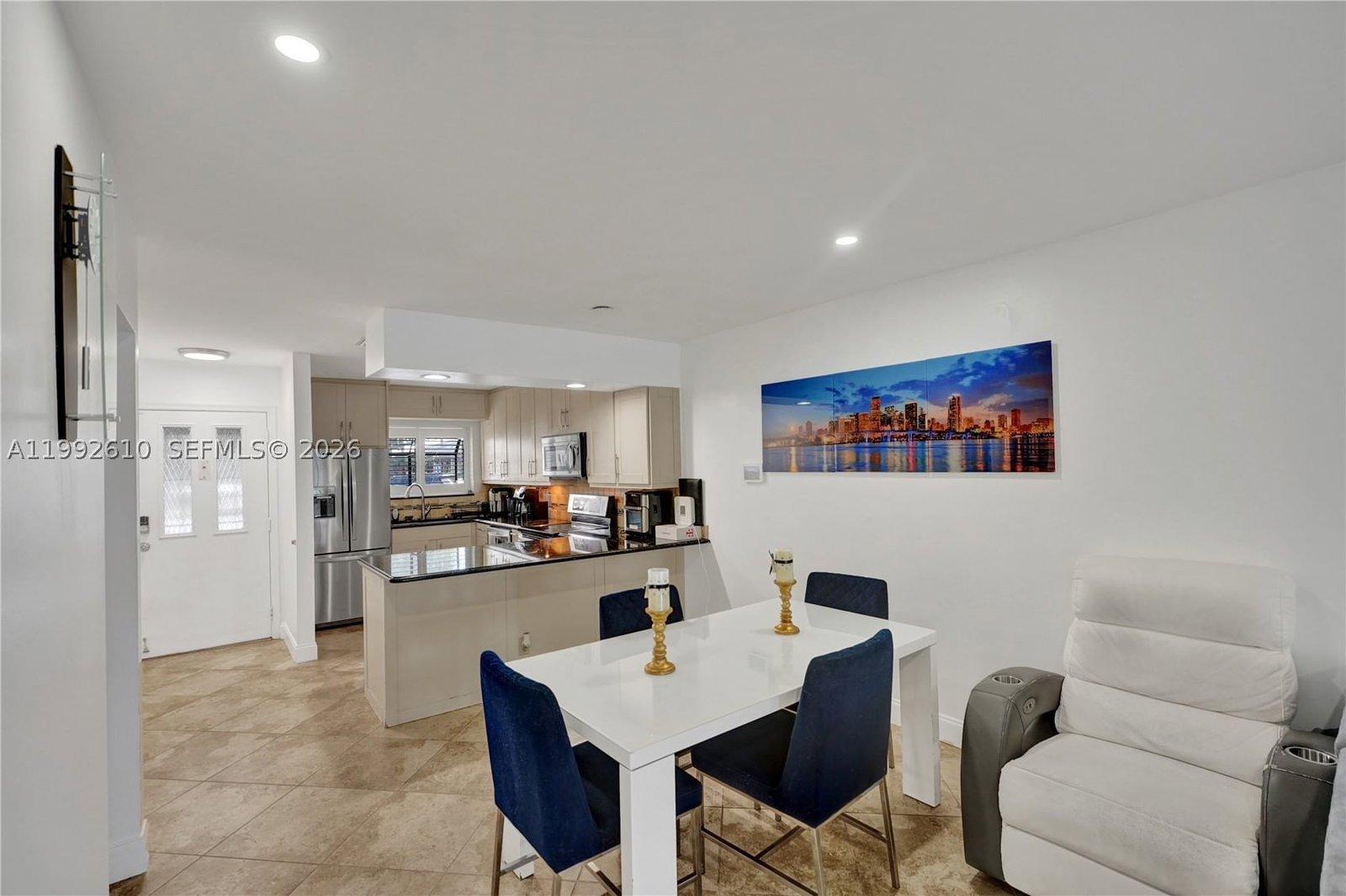 Real estate property located at 707 Banks Rd, Broward, Woodlake Isles, Margate, FL