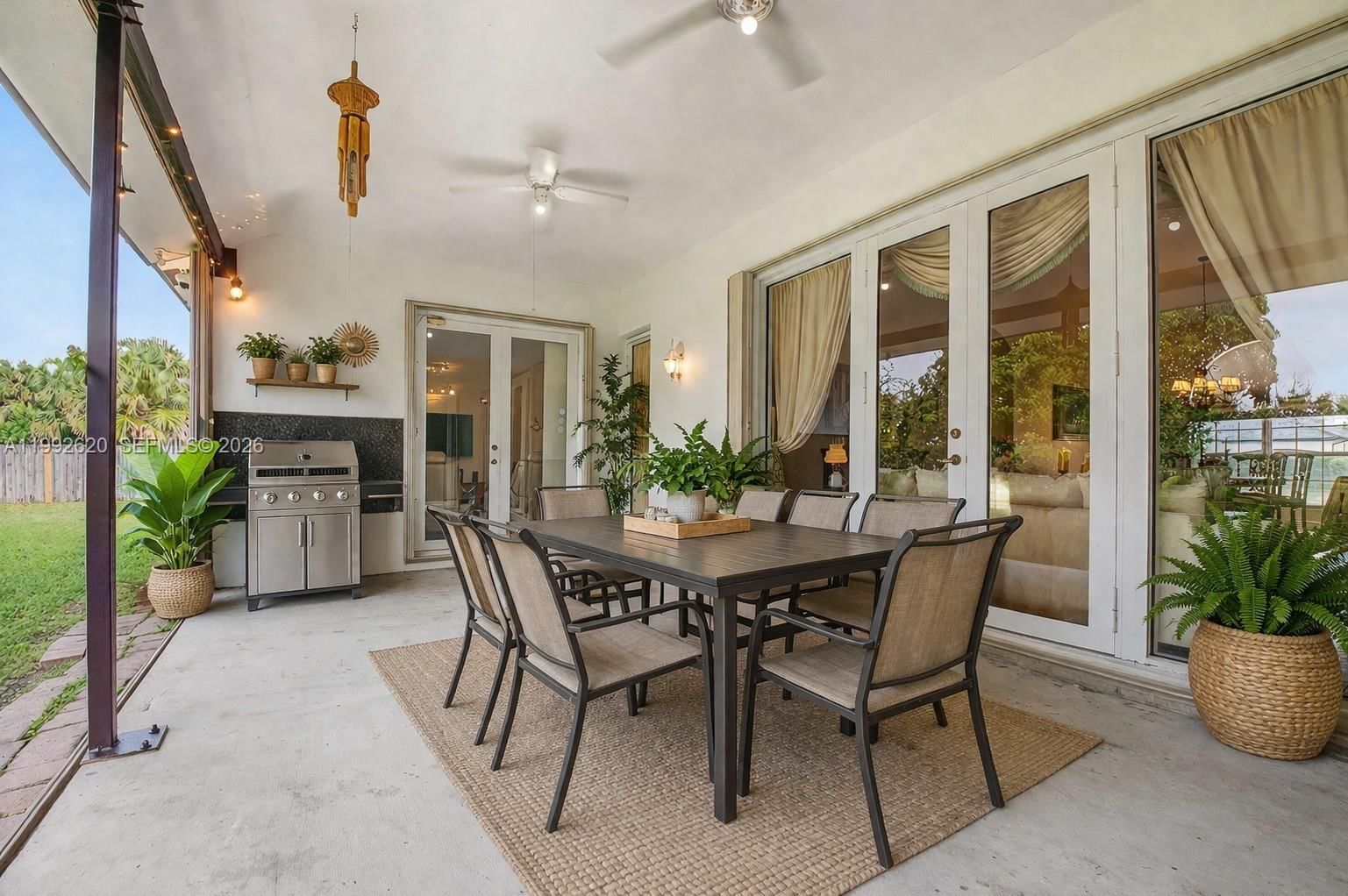 Real estate property located at 17113 215th Ter, Miami-dade, South Kendall Estates, Miami, FL