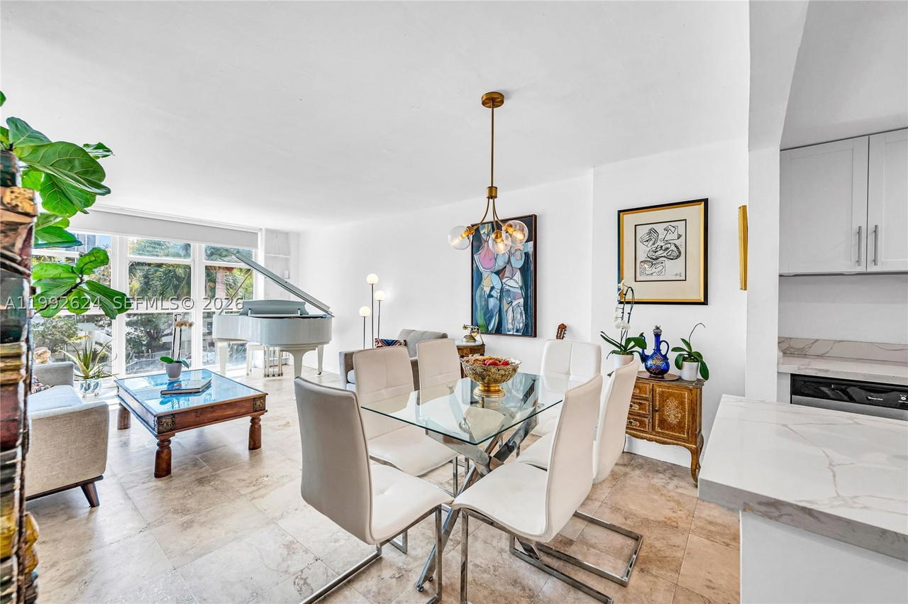 Real estate property located at 1228 West Ave #209, Miami-dade, Bayview Terr Condo, Miami Beach, FL