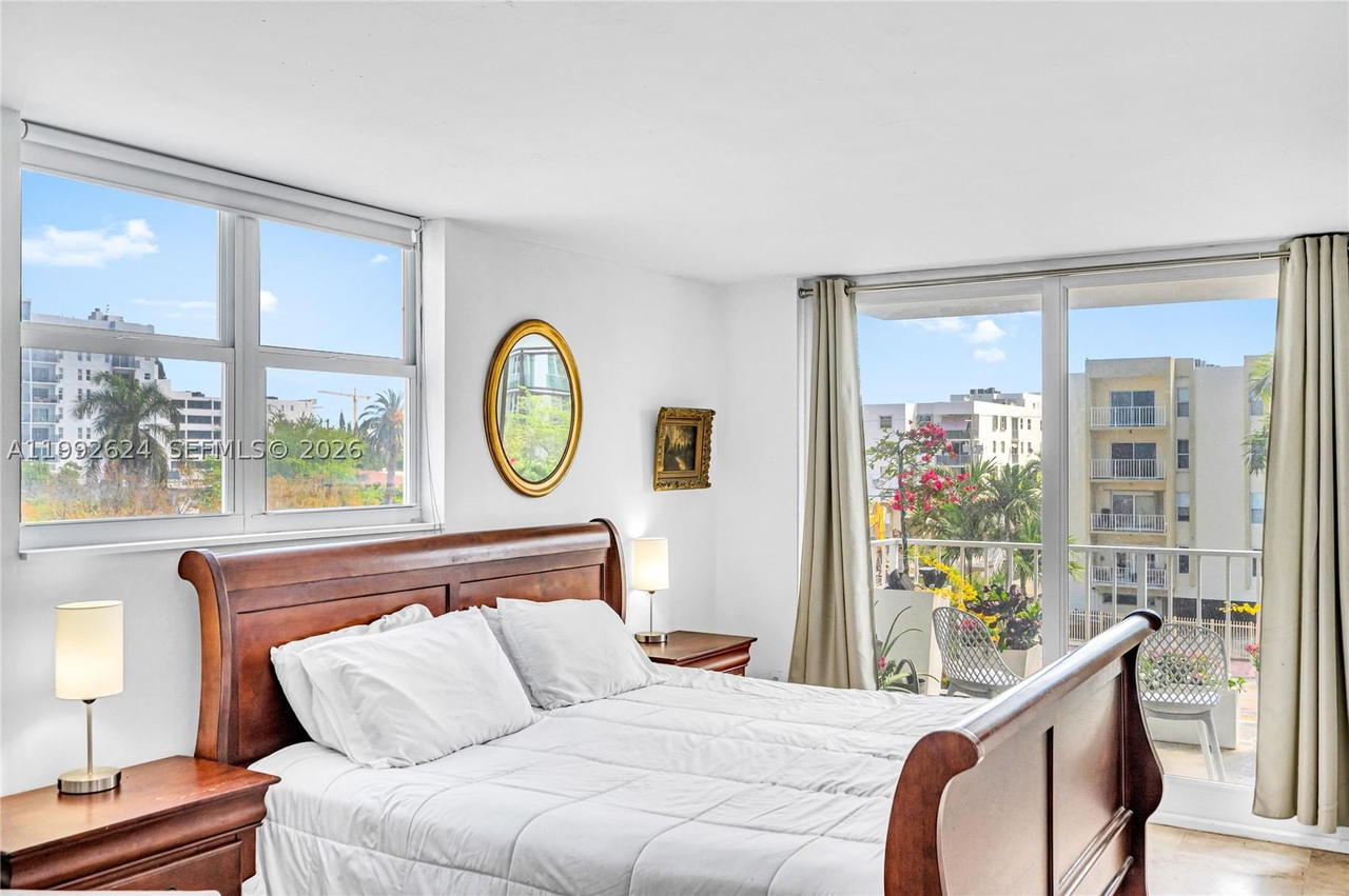 Real estate property located at 1228 West Ave #209, Miami-dade, Bayview Terr Condo, Miami Beach, FL
