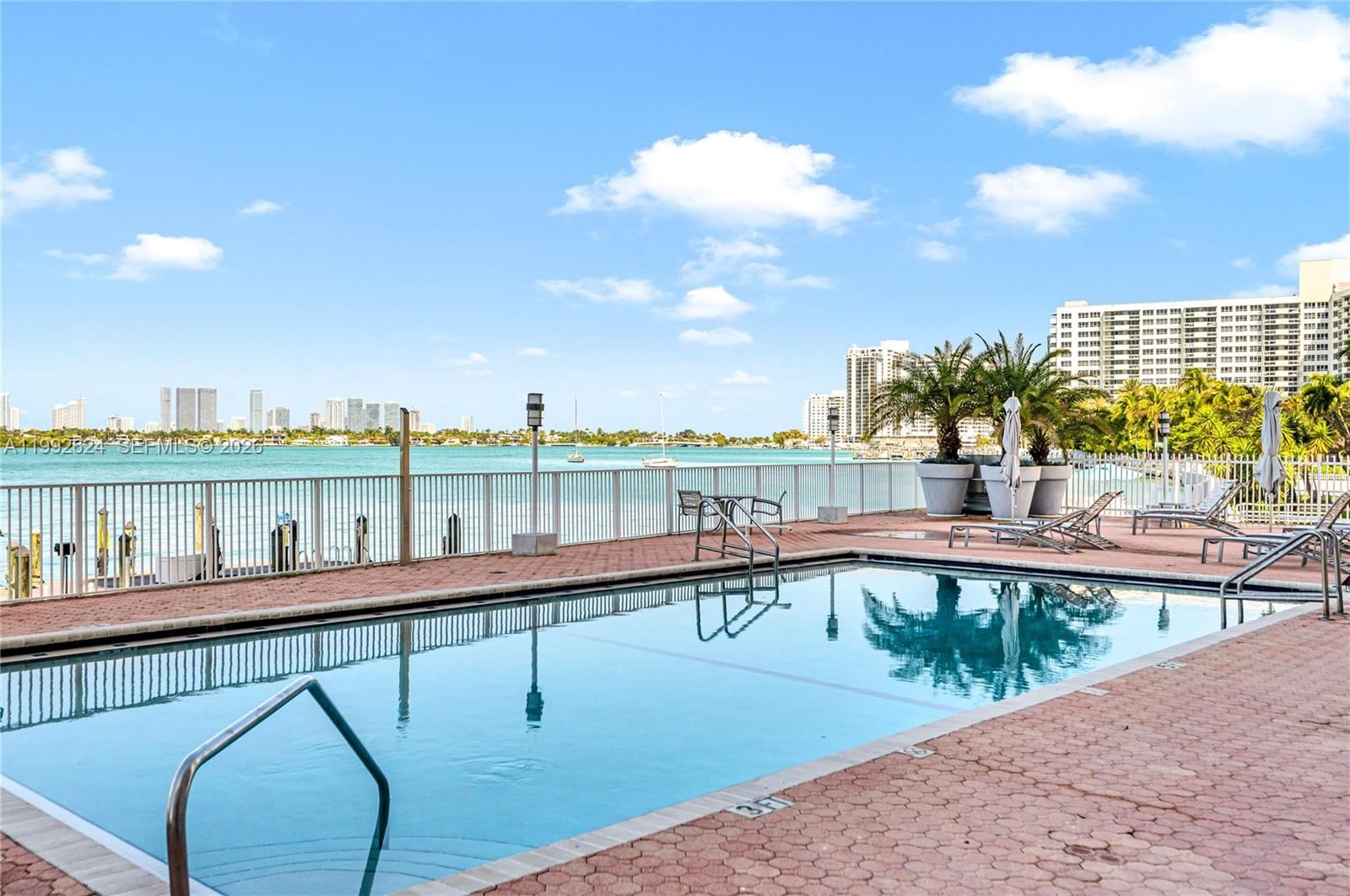Real estate property located at 1228 West Ave #209, Miami-dade, Bayview Terr Condo, Miami Beach, FL