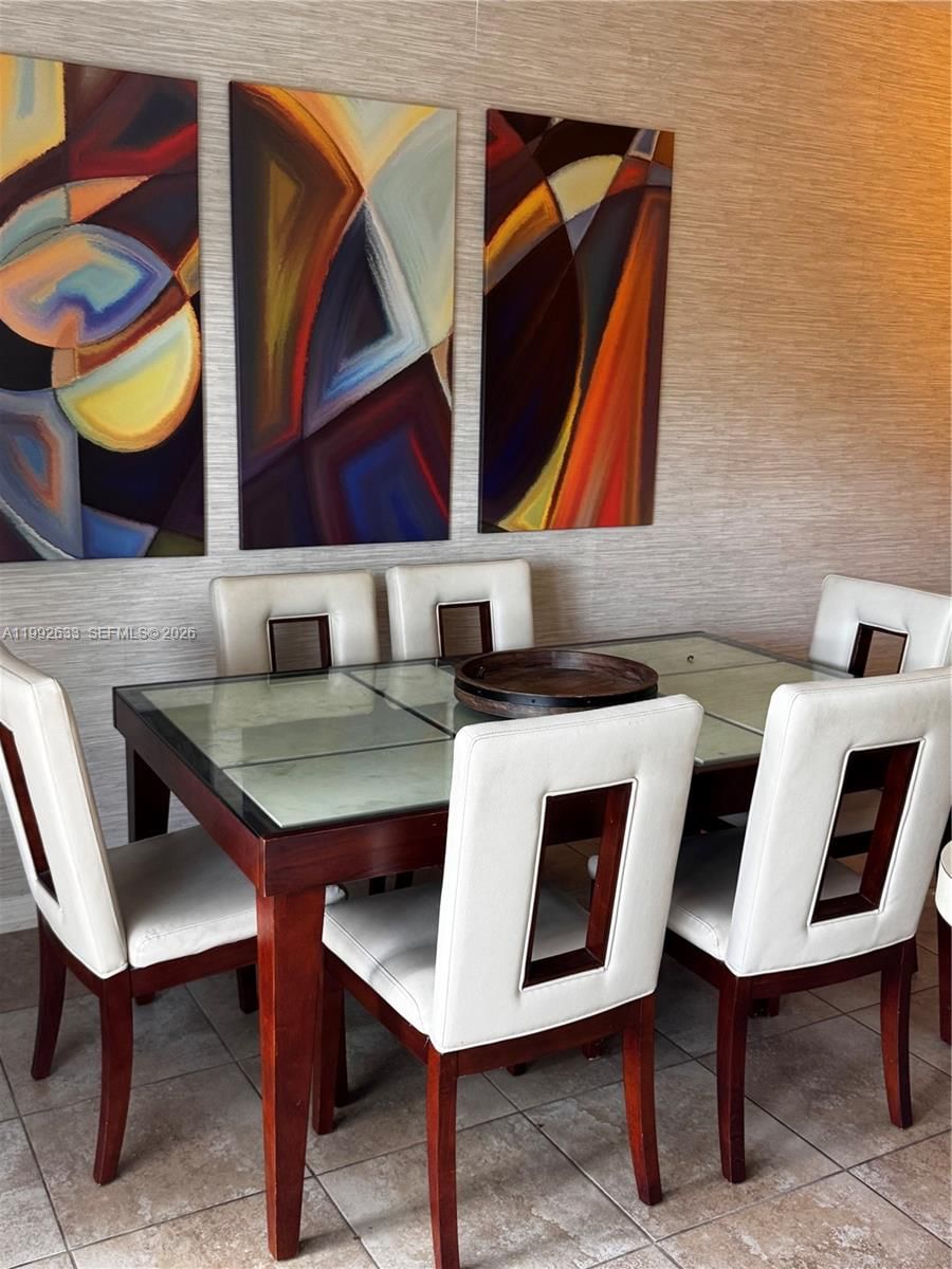 Real estate property located at 10723 85th Ter #2-38, Miami-dade, Leeward At Islands At Dor, Doral, FL