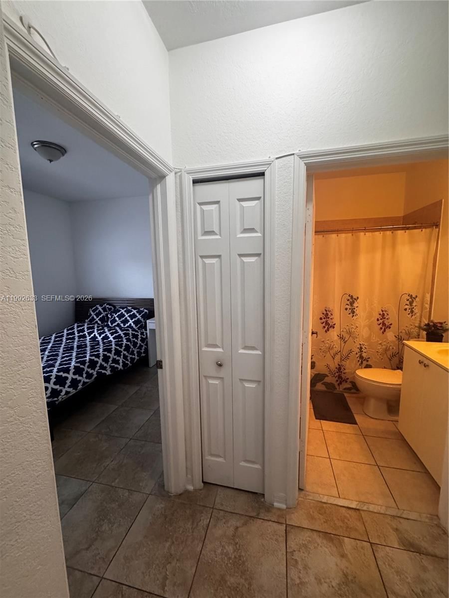 Real estate property located at 10723 85th Ter #2-38, Miami-dade, Leeward At Islands At Dor, Doral, FL