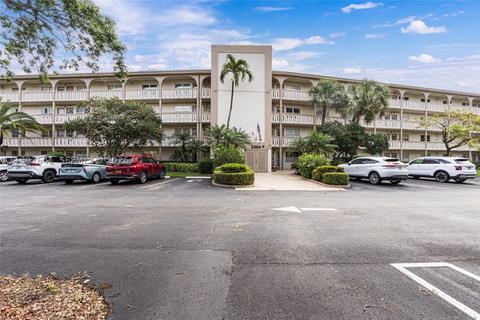 Real estate property located at 2304 Lucaya Ln G1, Broward, Lucaya Village, Coconut Creek, FL
