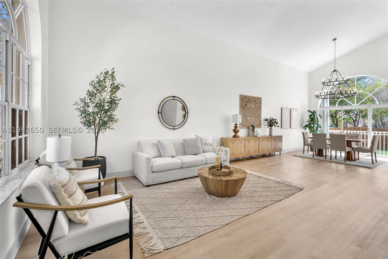 Real estate property located at 9732 32nd St, Miami-dade, Costa Verde Sec 1, Doral, FL