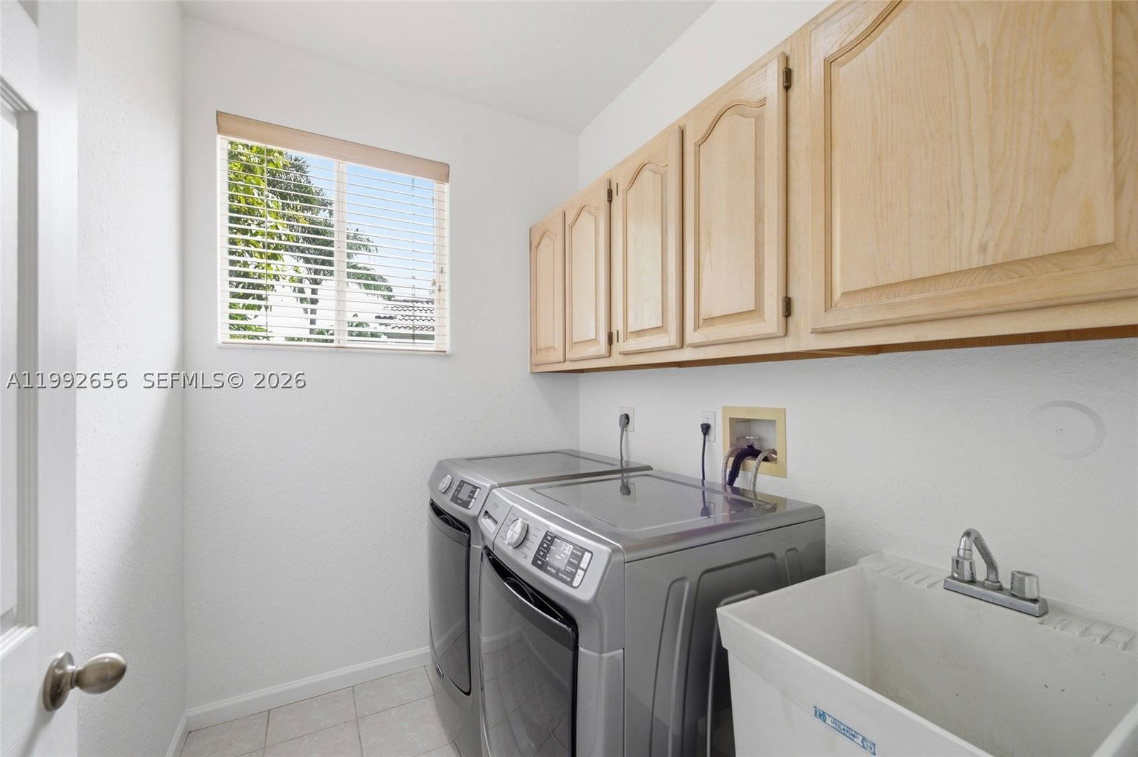 Real estate property located at 3038 Lakewood Dr, Broward, Weston Hills, Weston, FL