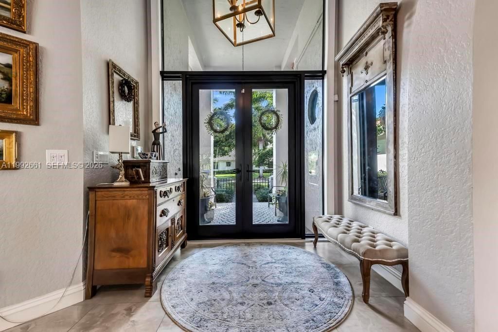 Real estate property located at 343 Coconut Cir, Broward, Sector 6, Weston, FL